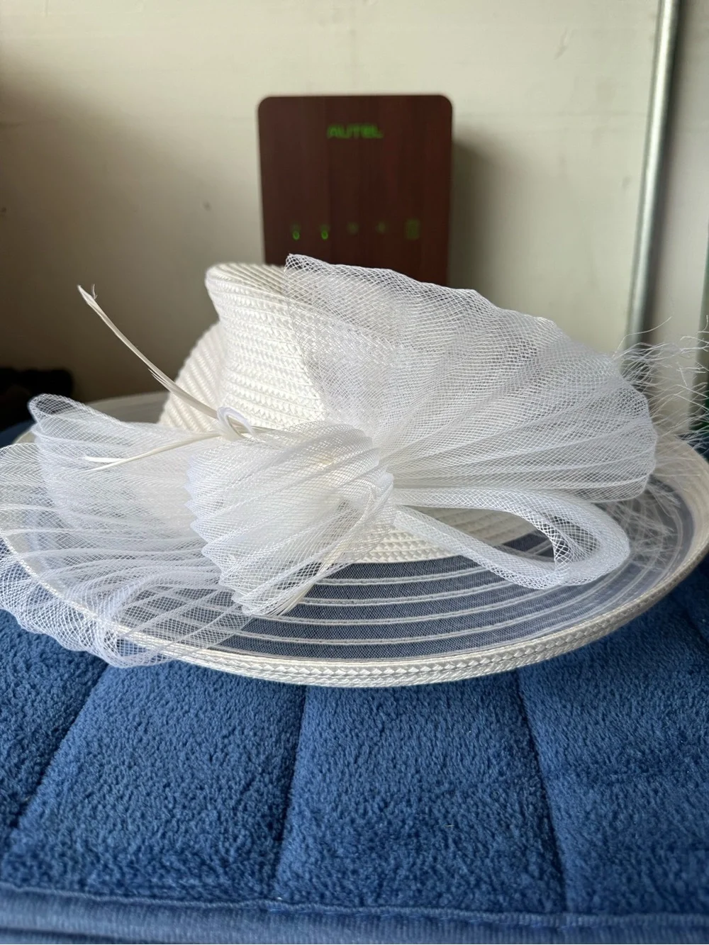 Bellissima Spring Summer Easter Church Wedding Derby Hat Sheer Wide Brim New $78